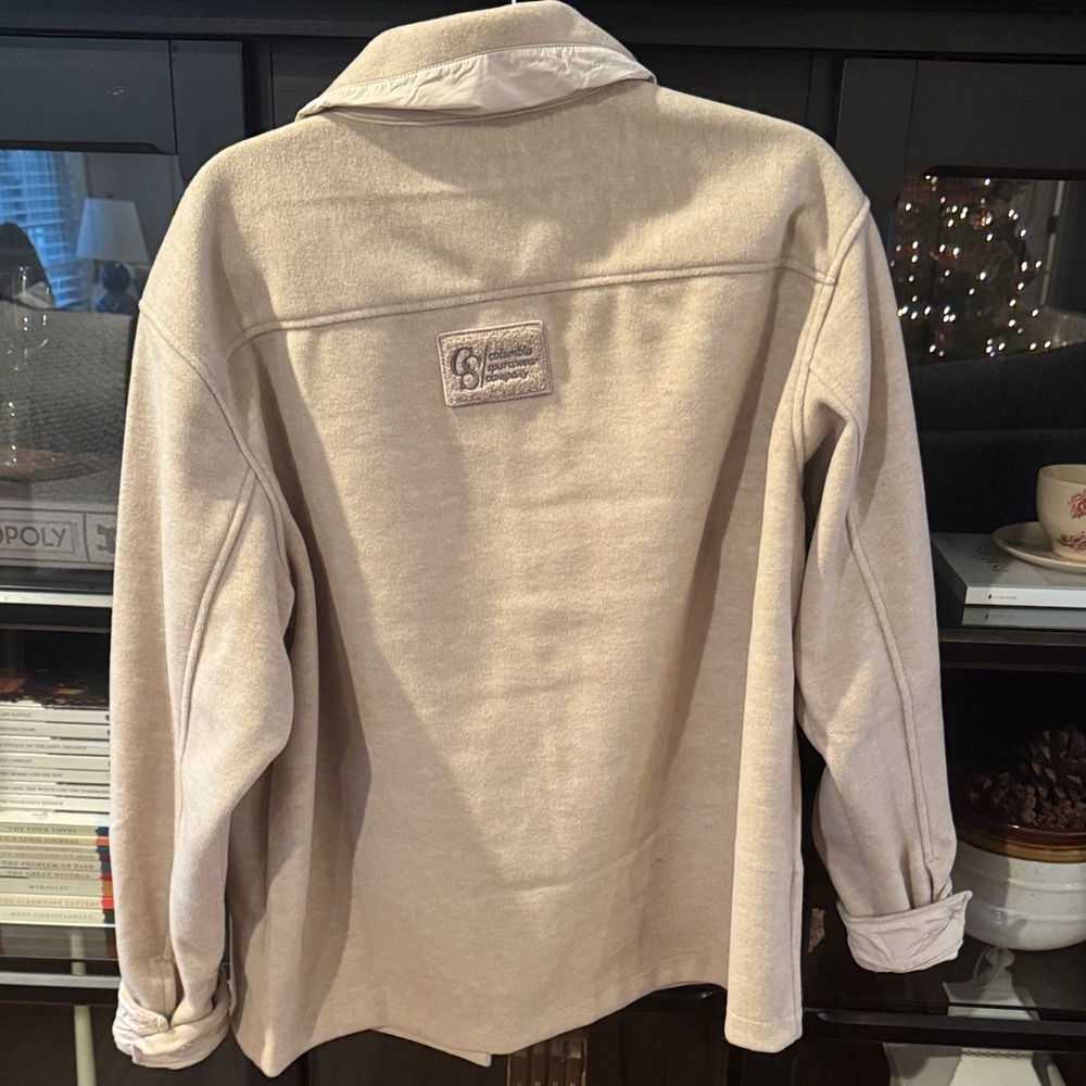 Columbia Beige shirt Jacket - Picture 4 of 4